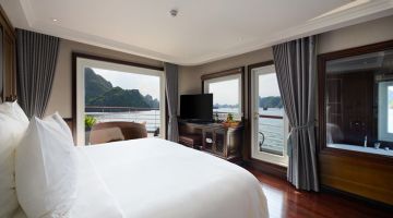 Captain’s View Grand Suite