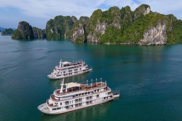 2.-Paradise-Elegance-cruise---Exterior