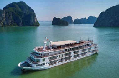Paradise Legacy Cruise