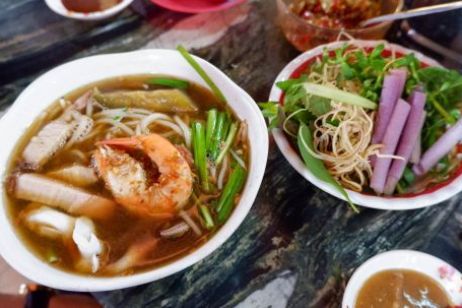 Saigon’s largest food court is hidden in plain sight