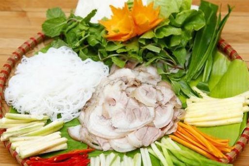 The top 10 places to eat local food in Danang