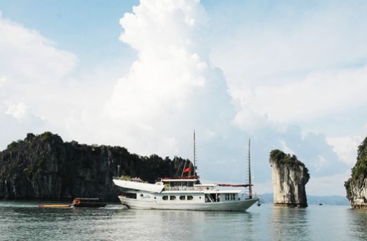 Prince Junk 4 Cabins 2 days