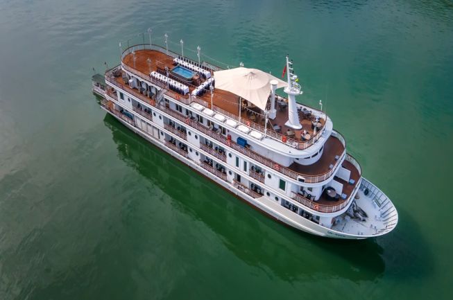 Paradise Elegance Cruise