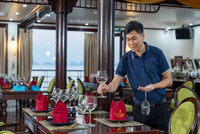 Cycad-Cruise-Bai-Tu-Long-Bay-(27)