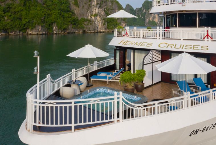 full-amenities-on-sun-terrace