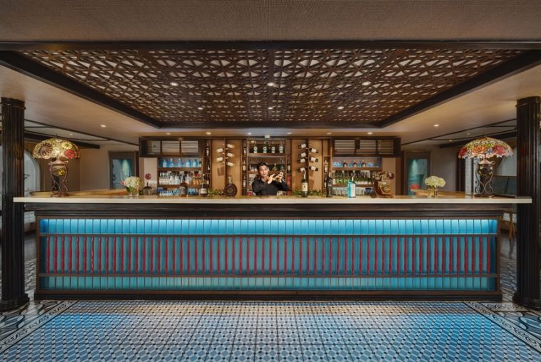 2.3--Lounge---Indochine-Cruise---Lan-Ha-Bay-(1)