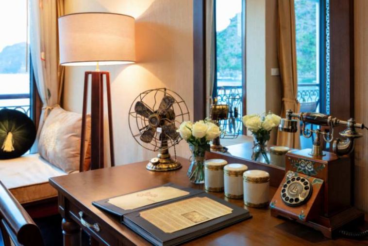 3-(3).1-Junior-Room---Indochine-Cruise---Lan-Ha-Bay