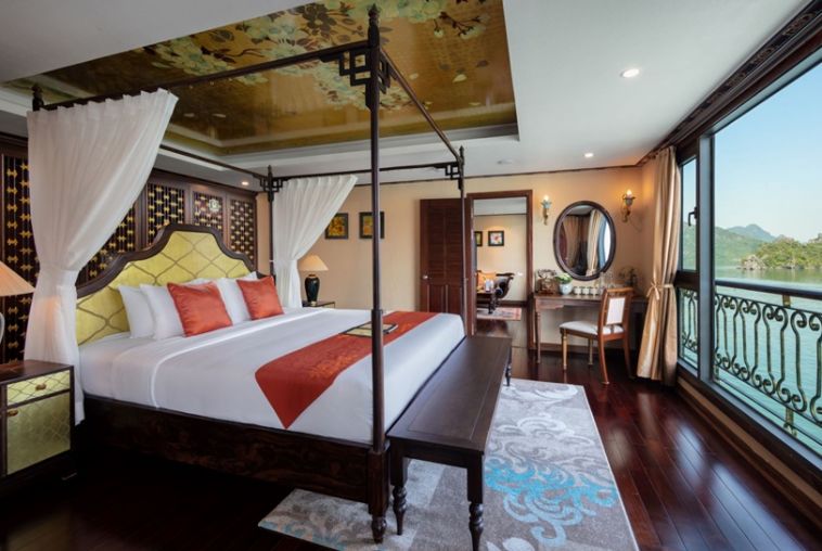 3.4.-President-Suite---Indochine-Cruise---Lan-Ha-Bay-(13)