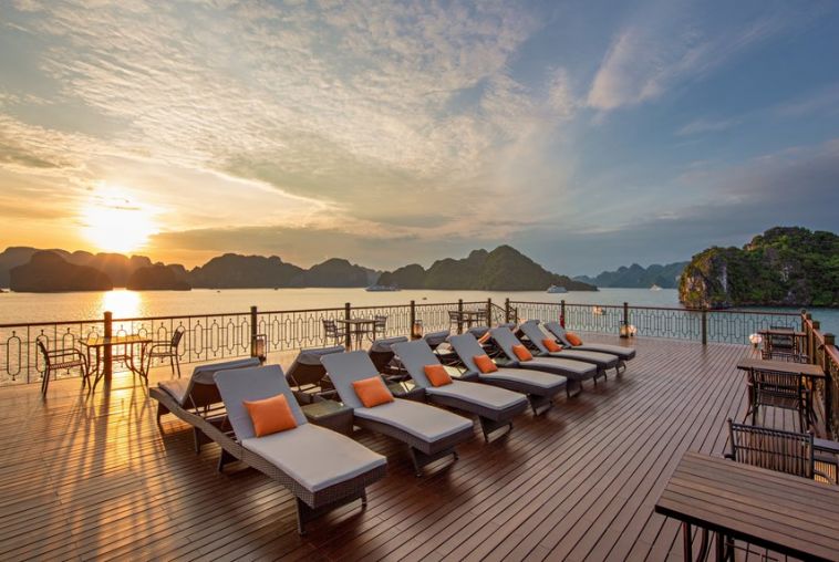 2.3-Infinity-Deck---Indochine-Premium---Luxury-Cruise-Ha-Long-Bay