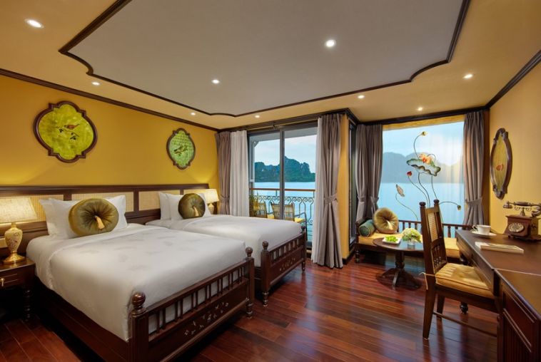 3-(2).1-Junior-Suite-Room---Indochine-Premium---Luxury-Cruise-Halong-Bay