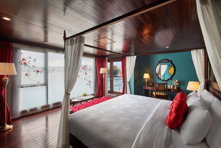 3-(2).4-President-Suite---Indochine-Premium---Luxury-Cruise-Halong-Bay