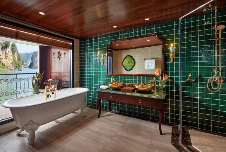 3.3.-Executive-Suite-Room---Indochine-Premium---Luxury-Cruise-Halong-Bay-(2)