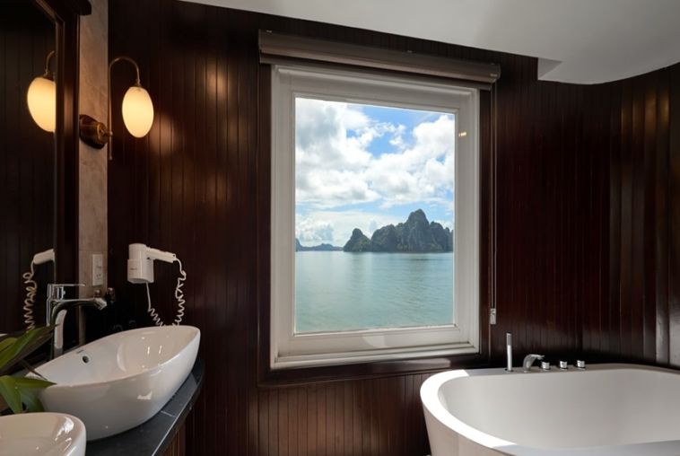 35.-Captain-View-Terrace-Suite