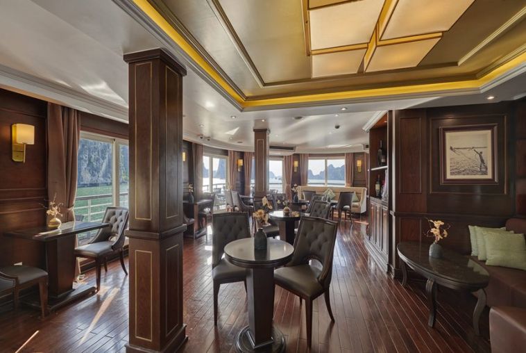 52.-Paradise-Elegance---Le-Marin-Restaurant