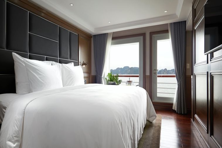 9.-Executive-Grand-Balcony-Double