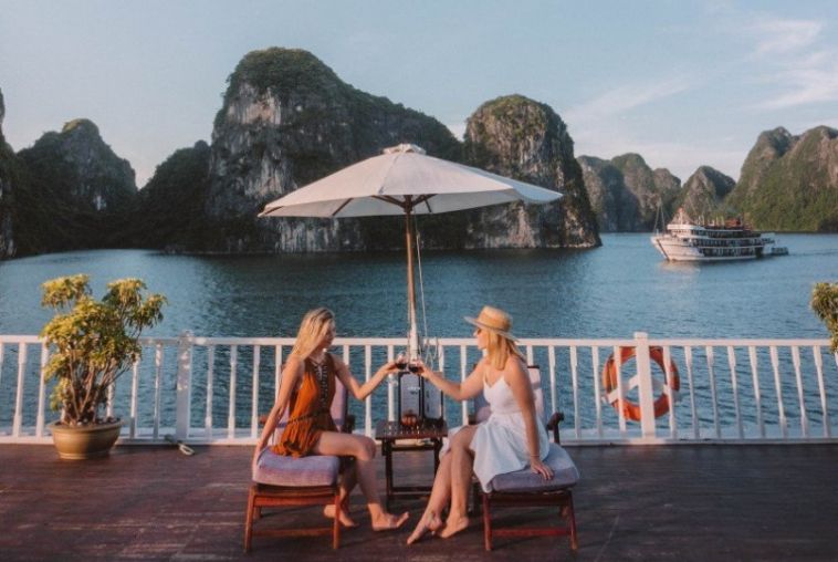 4.-Life-On-Cruise---Indochina-Sails-(2)