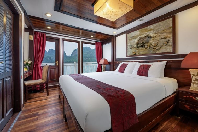 Deluxe-Room---Indochina-Sails(1)